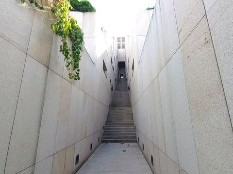 квартира за адресою Володимира Вернадського вул. (Дзержинського), 35-Т