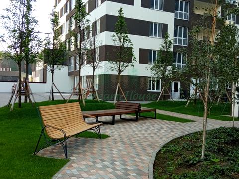 квартира за адресою Літературна, 27
