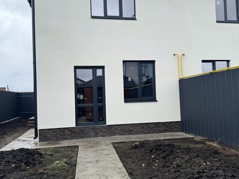 будинок за адресою Вулиця Патріотів Украіни, 25