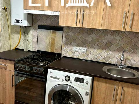 квартира за адресою Євгена Тельнова вул., 6