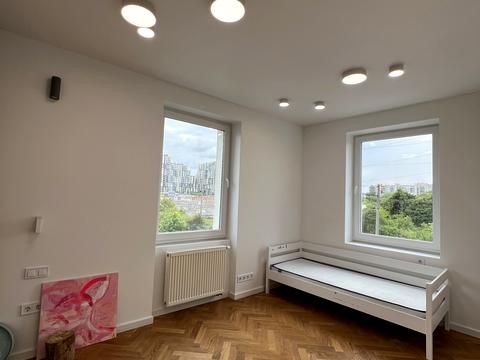квартира за адресою Академіка Степана Рудницького вул., 34
