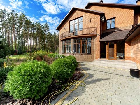 будинок за адресою Вишнева вул. (Леніна)