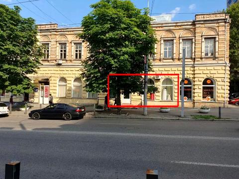 комерційна за адресою Лазаря Глоби вул. (Андрія Фабра), 9