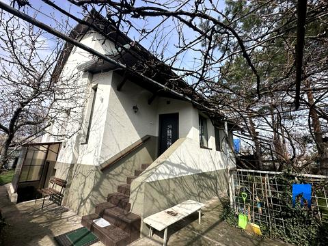 дом по адресу Орлина ул., 118Б