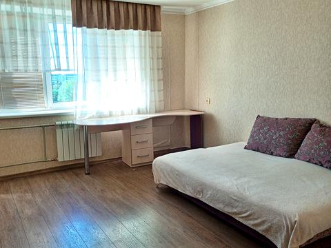 квартира за адресою Героїв Крут вул. (60 років СРСР), 17