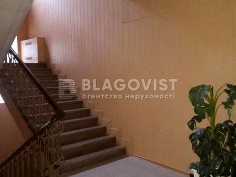 коммерческая по адресу Ивана Мазепы ул. (Январского Восстания), 10