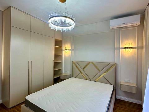 квартира за адресою Срібляста вул., 30-Г