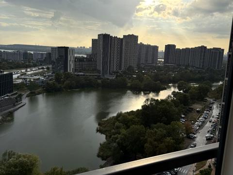 квартира за адресою Дніпровська набережна, 20-а