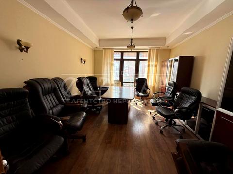 коммерческая по адресу Оболонская набережная ул., 11