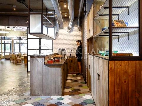 комерційна за адресою Євгена Коновальця вул. (Щорса), 12