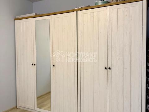 квартира за адресою Козакевича вул., 25