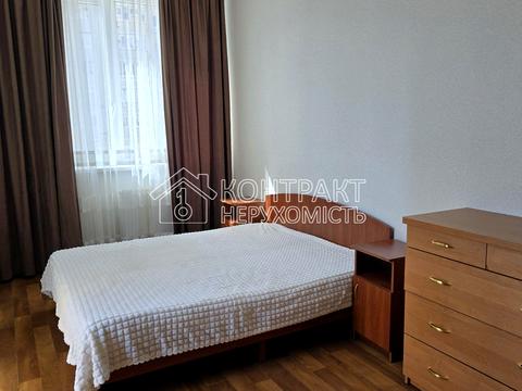 квартира по адресу Гвардейцев-Широнинцев ул., 33