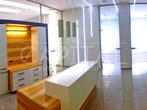 комерційна за адресою Кловський узвіз, 7a