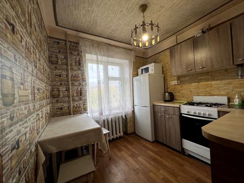 квартира за адресою Івана Котляревського бульв. (Праці), 10