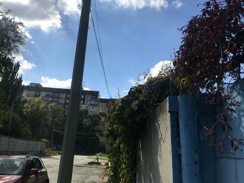 комерційна за адресою Березинська вул., 70