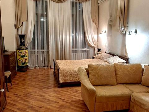 квартира за адресою Ніни Строкатої вул. (Буніна), 20