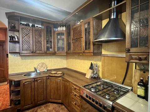 квартира за адресою Дмитрівська вул., 2