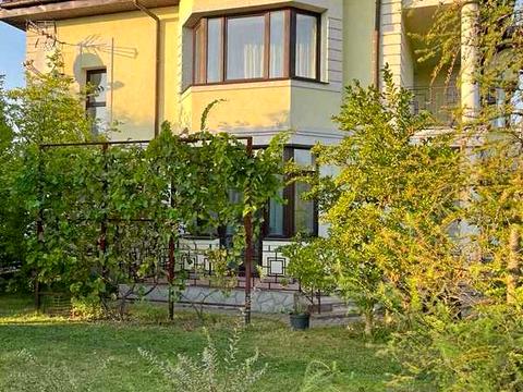 будинок за адресою Чумацький шлях, 37