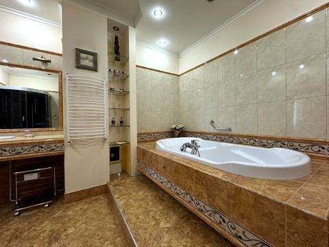 квартира за адресою Кловський узвіз, 5