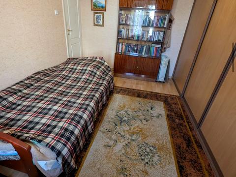 квартира за адресою Дмитра Чижевського вул. (Петра Чаадаєва), 2-А