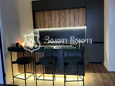 квартира за адресою Святослава Хороброго вул., 11-Б