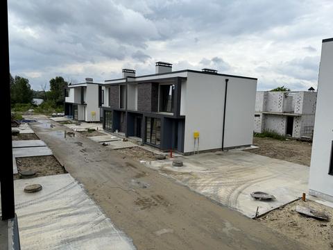 будинок за адресою Озерна вул.