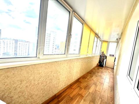 квартира за адресою Героїв полку "Азов" вул. (Маршала Малиновського), 4-В