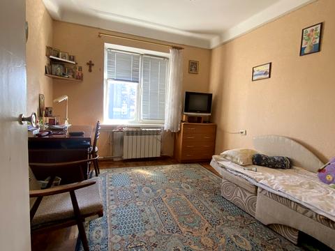 квартира за адресою Світла вул. (Будьонного), 18