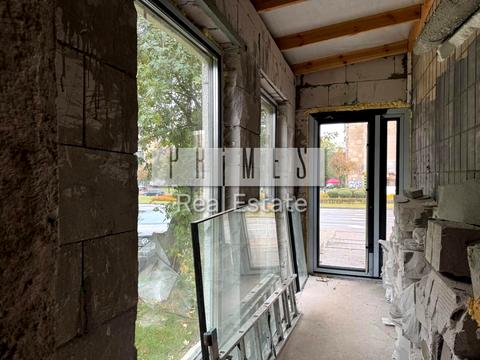 коммерческая по адресу Вышгородская ул., 31