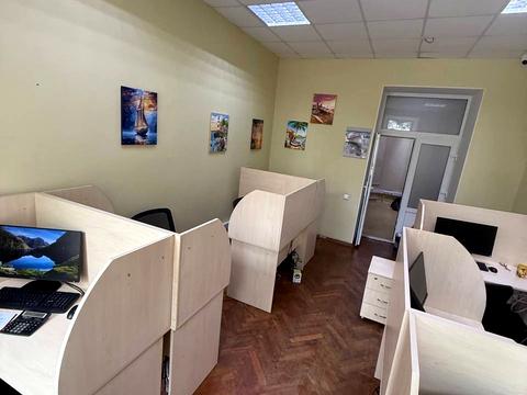 коммерческая по адресу Университетская ул. (Елисаветинская), 3