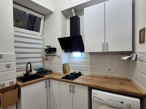 квартира по адресу Новосельского ул., 73