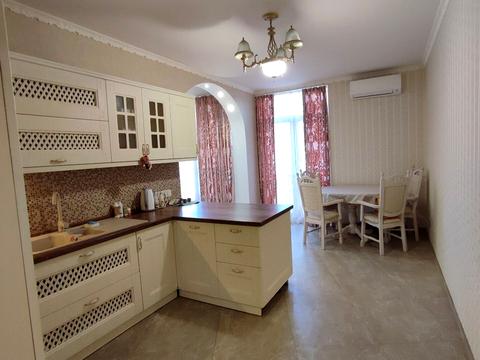 квартира за адресою Регенераторна вул., 4-14