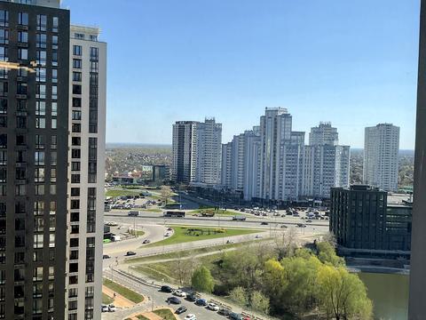 квартира за адресою Дніпровська набережна вул., 18-Б