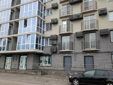 квартира за адресою Автокразівський бульв., 8