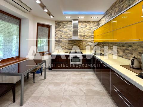 будинок за адресою Бородинська вул., 757