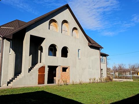 будинок за адресою Приозерна вул.