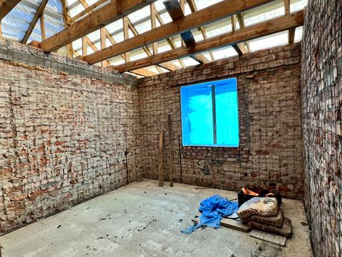 будинок за адресою Центральна, 28