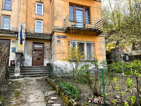 квартира за адресою Олекси Довбуша вул., 16ц