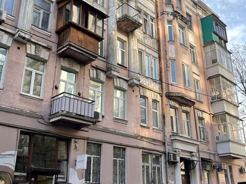 коммерческая по адресу Чеховский пер., 9