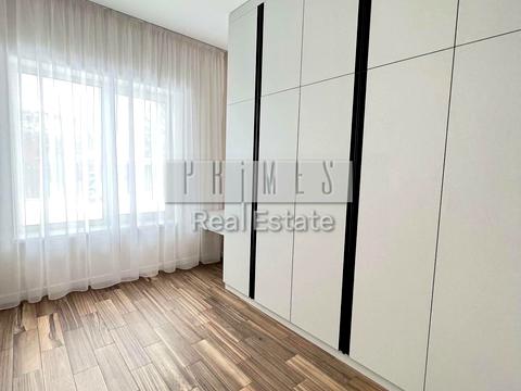 будинок за адресою Вишнева