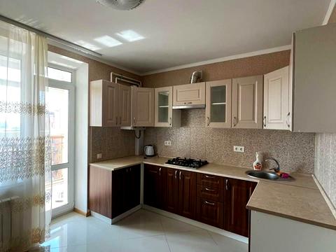 квартира за адресою Володимира Козака вул., 14