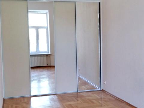 комерційна за адресою Шота Руставелі вул., 22-А
