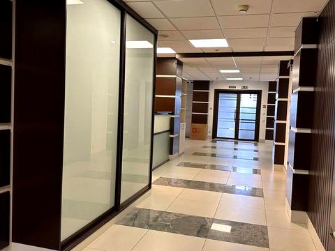 комерційна за адресою Науки просп., 3