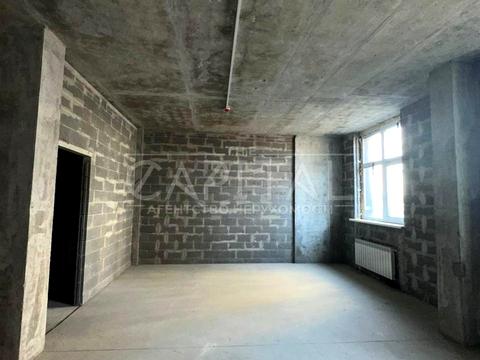 комерційна за адресою Микільсько-Слобідська вул., 15