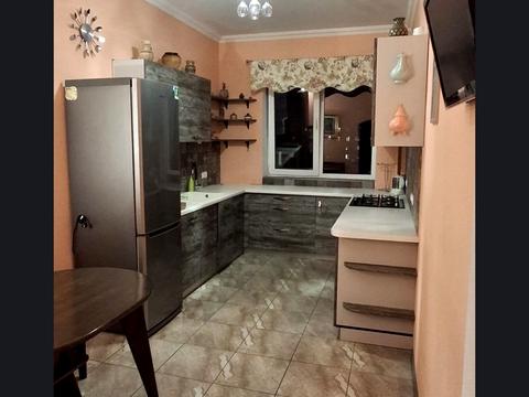 квартира за адресою Рея Бредбері вул., 7/14