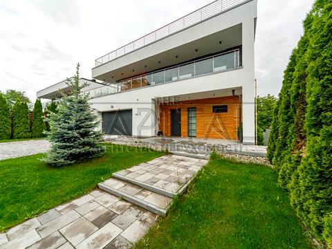 будинок за адресою Голосіїво
