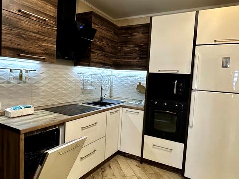 квартира за адресою Ревуцького вул., 9