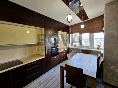 квартира за адресою Драгоманова вул., 40-Ж