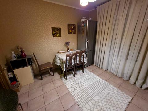 квартира за адресою Милославська вул., 16