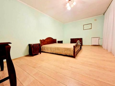 квартира за адресою Науки просп. (Гагаріна), 3